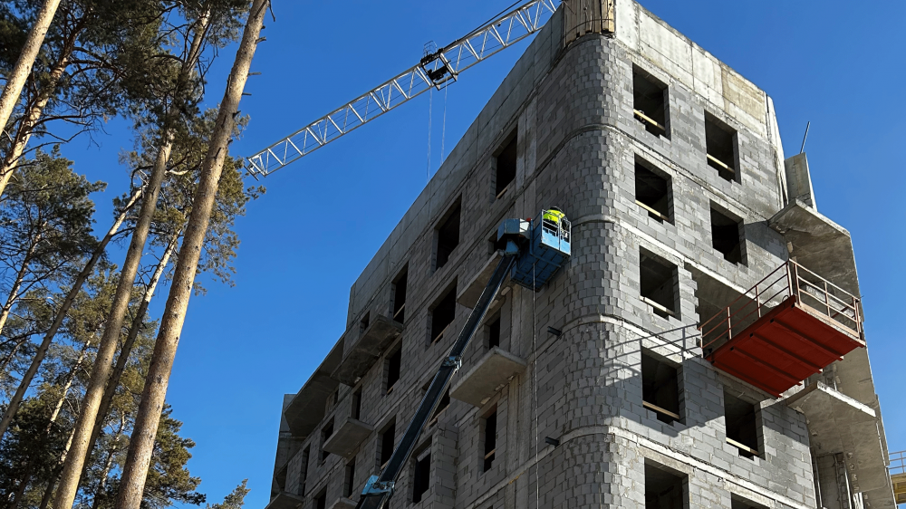 Газопровод по фасаду ЖК Лес