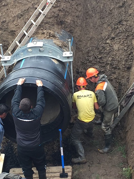 Ремонт водовода диаметром 1200 мм