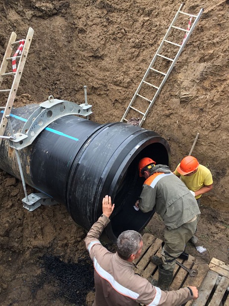 Ремонт водовода диаметром 1200 мм