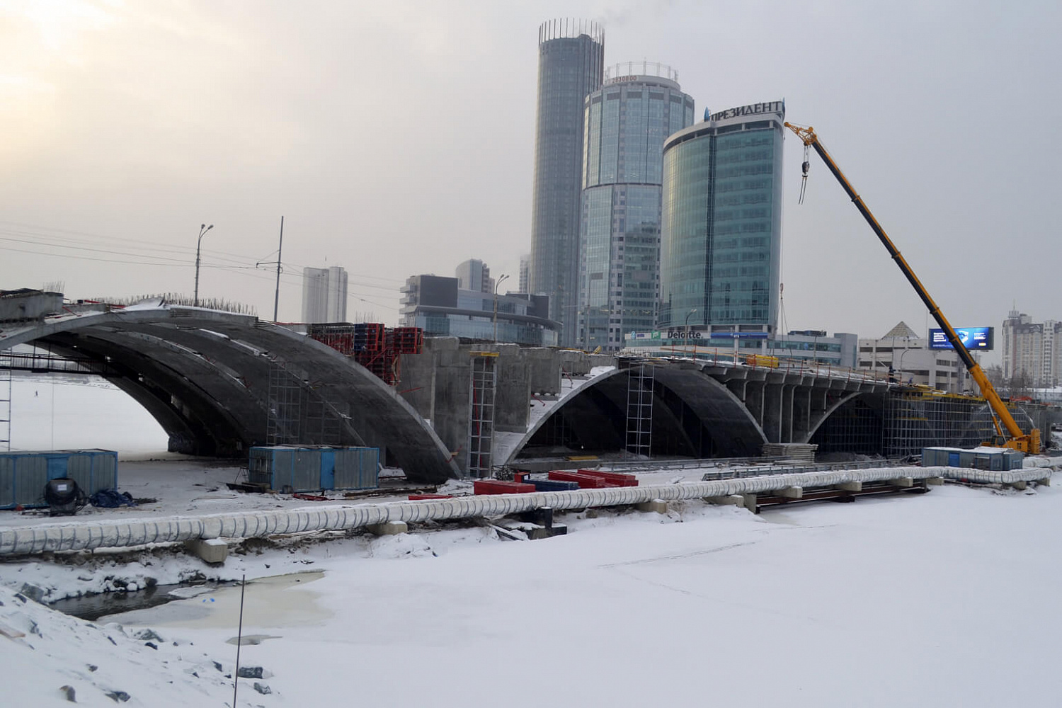 Реконструкция Макаровского моста. Переустройство сетей водопровода с дюкерным переходом