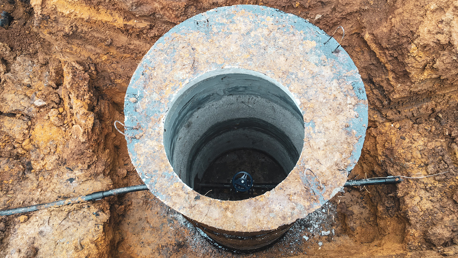 Сети водоснабжения, газоснабжения и монтаж насосной станции для КП «Заподведник»